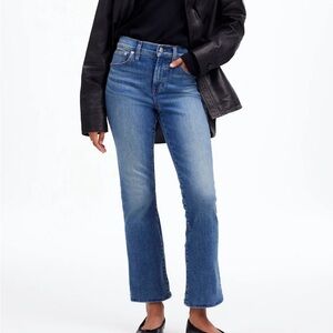 NWOT Madewell Kick Crop Jean